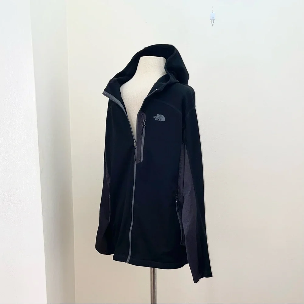 The North Face Men’s Black/Gray Color Block Cinder Hybrid Jacket  Size XL Rugged